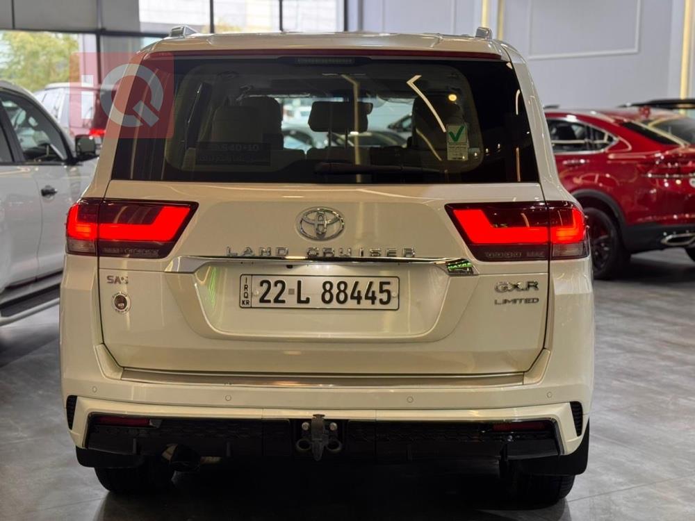 تويوتا لاندكروزر